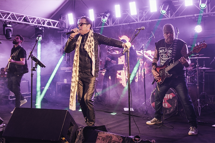 Shows animam o público no 1º Moto Fest em SF